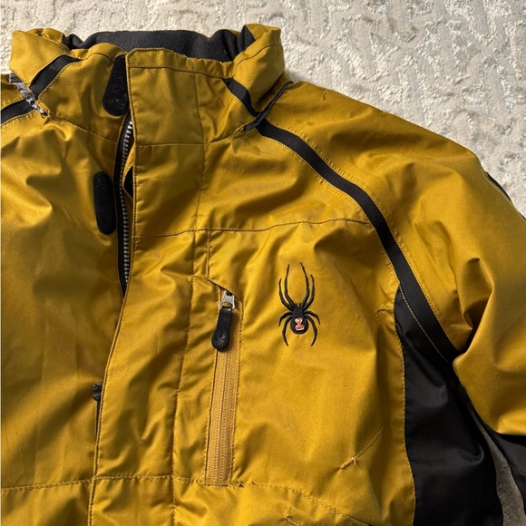 Kids Spyder yellow and Black winter Jacket. - Picture 2 of 9